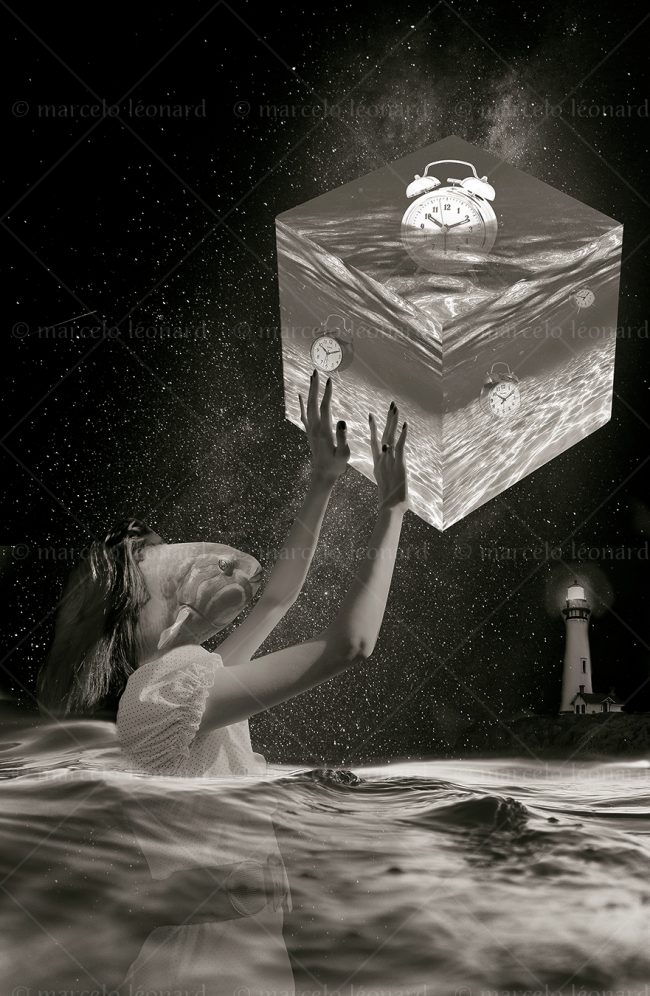 photography conceptual surrealism darkmood oneiric black and white dreamlike ocean lighthouse fish clock dice marcelo leonard
