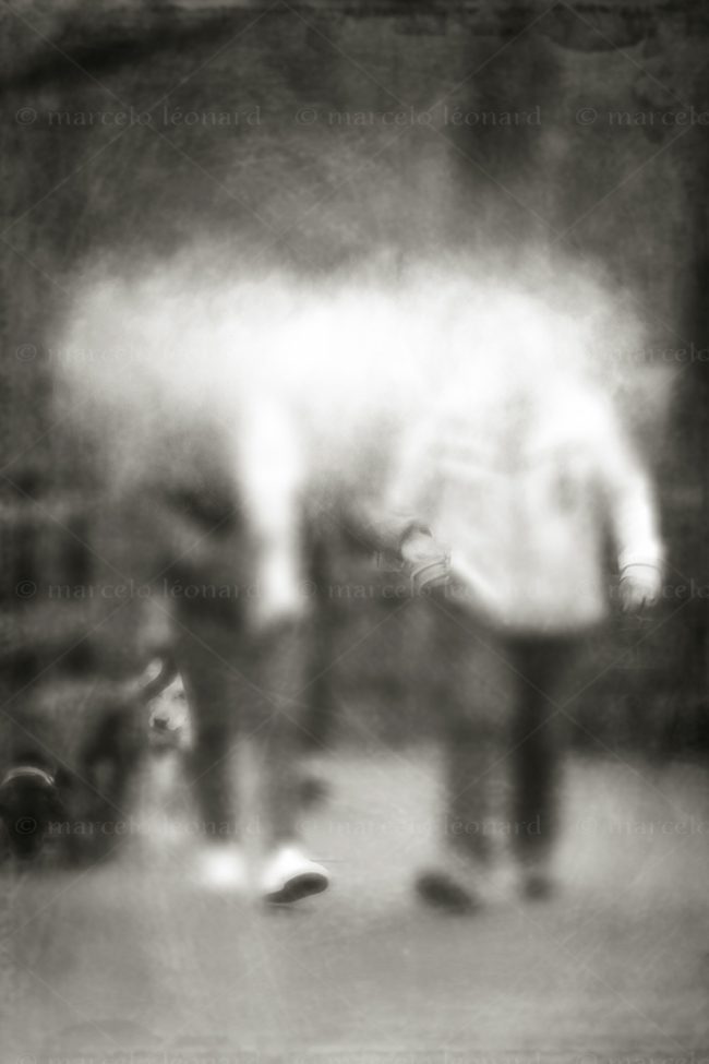 abs 05 absences blurred people street photography cloud marcelo leonard