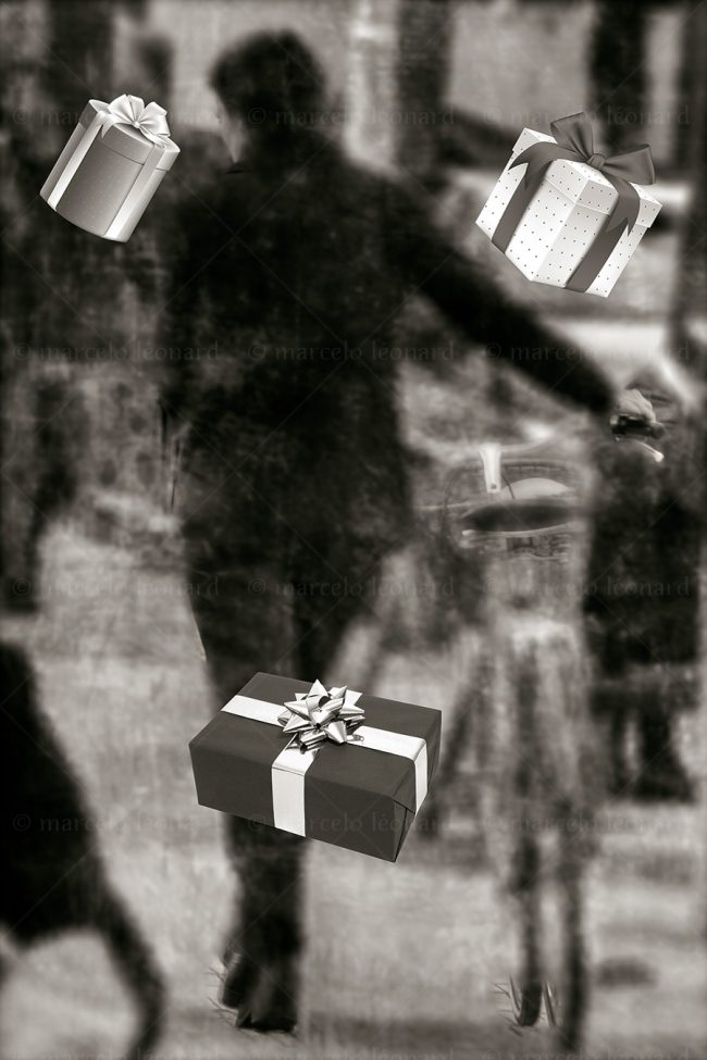 abs 16 absences blurred people street photography boxes marcelo leonard