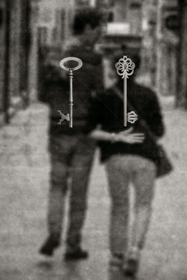 abs 22 absences blurred people street photography keys marcelo leonard