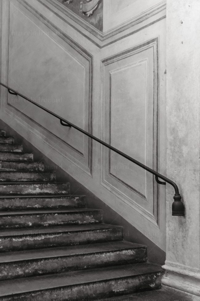 bs18 photography conceptual surrealism darkmood oneiric black and white dreamlike stairs handrails marcelo leonard