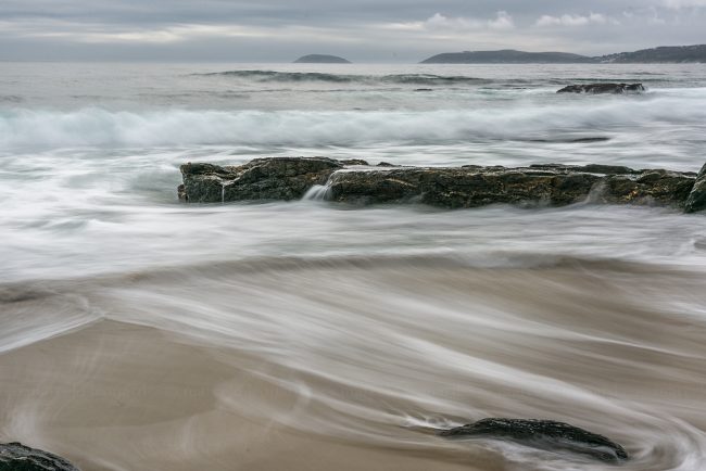 beach wawes long exposure mindfulness rock marcelo leonard