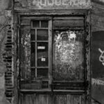 01 decay, abandoned, ruin, door , sign, marcelo leonard